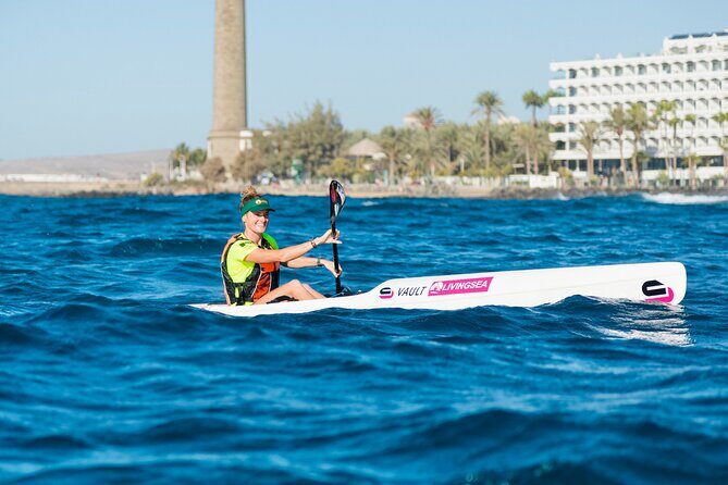 2 Hours of Canoeing in the Sea in Las Palmas de Gran Canaria - The first stage: paddling technique and canoe handling (before you go afloat)