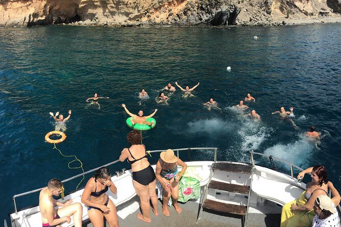 3h Boat Trip + Snorkeling in Puerto de Mogan - Who should book this (and who should think twice)