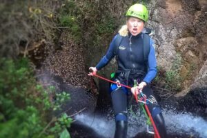 Canyoning Experience in Gran Canaria (Cernícalos canyon) - The canyon run: walking, jumps, swimming bits, and abseiling