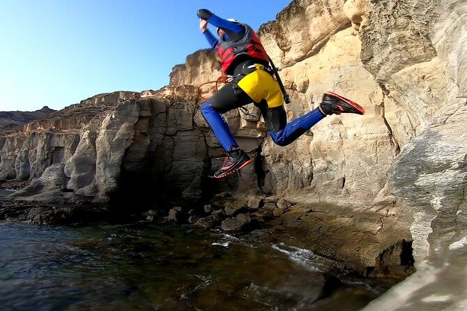 Coastering in Gran Canaria (Aquatic Route in the ocean cliffs) - Coasteering on Mogán’s ocean cliffs: what you’re actually signing up for