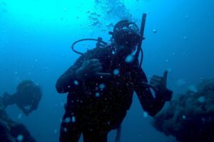 Discover Scuba diving in Gran Canaria with Hotel Pick-up - Training on Land: 20 Minutes of Skills That Translate Underwater