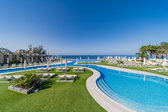 Full Day Ticket at Perchel Beach Club with Lunch - Quick hits before you go