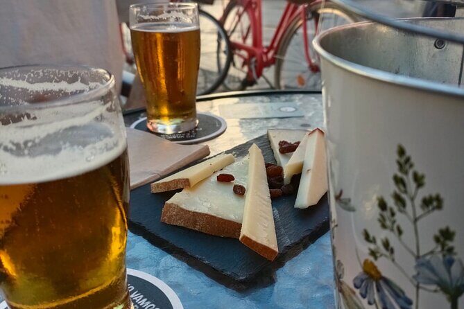 Gastronomic Bike Tour through Las Palmas at Night - The bike route: why it matters more than you think