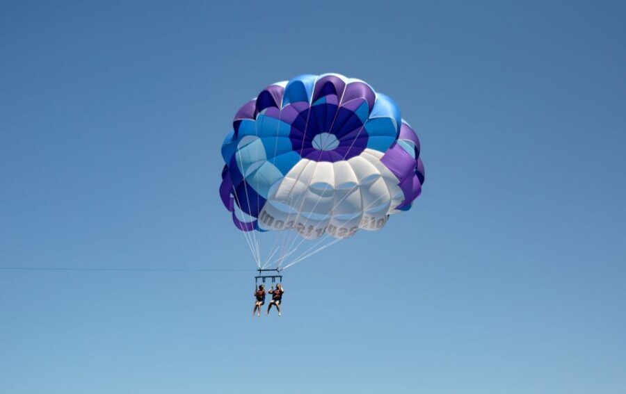 Gran Canaria: Afternoon Catamaran Cruise with Food & Drink - Optional water sports: what costs extra and what to choose