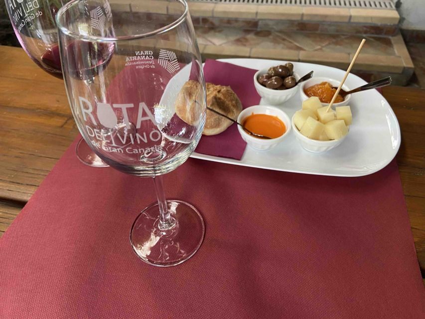 Gran Canaria: Best Wineries and Views Tour - Why Gran Canaria Wine Tastes Like It Means Something