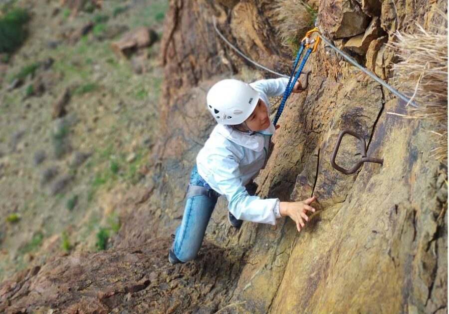 Gran Canaria: Cliff Climbing Via Ferrata Trip by Maspalomas - Techniques Before You Climb: How First-Timers Feel Safer