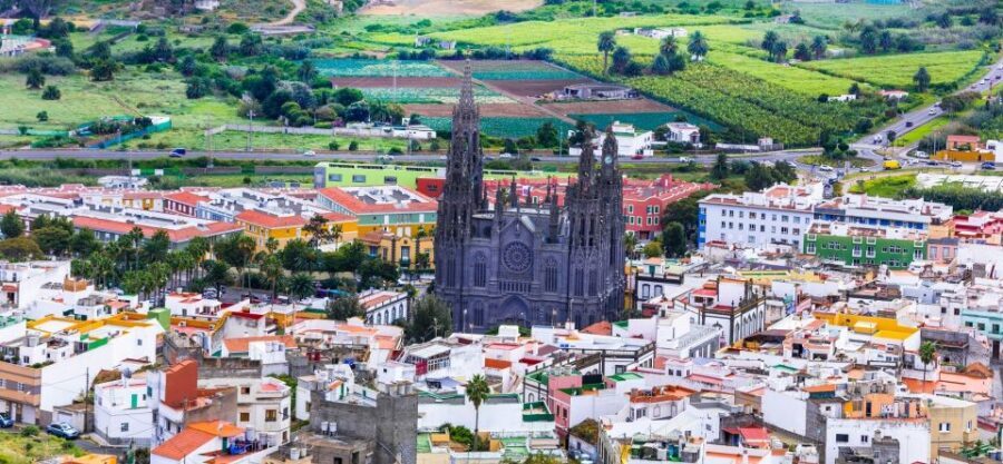 Gran Canaria Highlights Full-Day Tour by Bus - Teror and Basílica de Nuestra Señora del Pino: pilgrimage vibes without the hassle