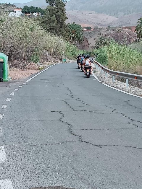 Gran Canaria: Los Pilancones Natural Park e-Scooter Tour - Ayagaures Village and Dam: the mountain route in plain terms