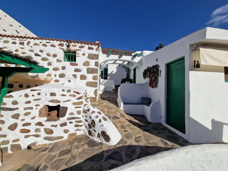 Gran Canaria: tasting wine & local cheese - Included value: what $63 really buys you in practice