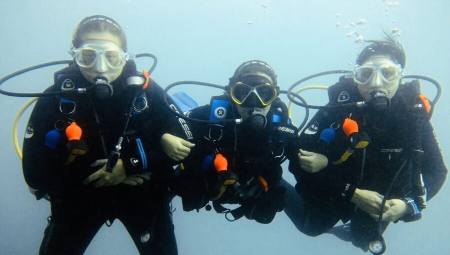 Gran Canaria: Try Scuba Diving for Beginners - What happens before you go underwater: the safety briefing rhythm