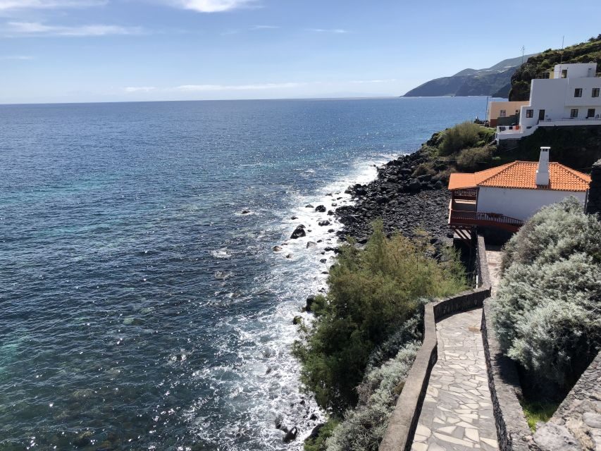 La Palma: North Island Bus Tour with Ron Aldea Distillery - Why the North Side of La Palma feels like two different worlds