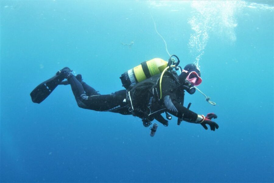 Las Palmas: 2-Day Padi Scuba Diving Course - The real value: pool practice before the ocean