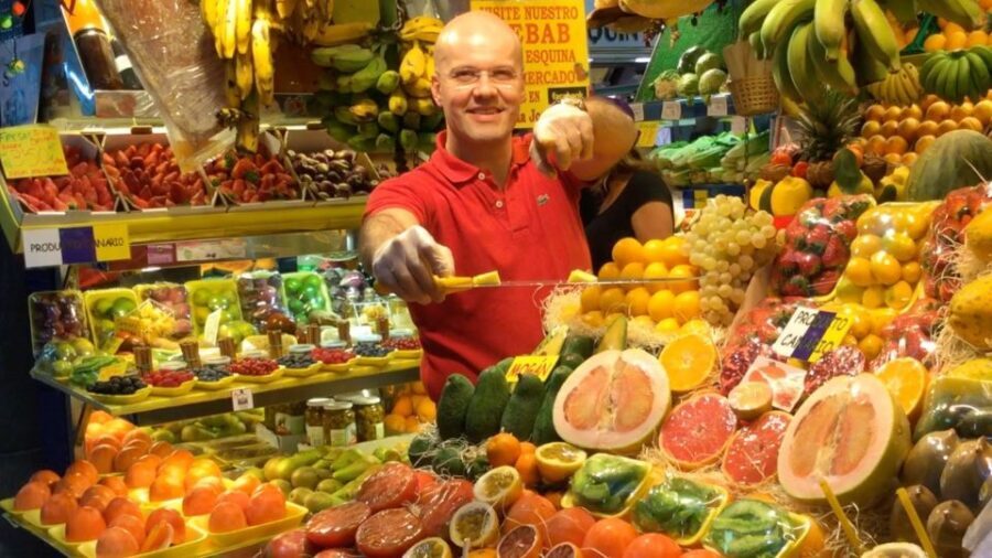 Las Palmas: Private Old City Guided Walking Tour with Tapas - Should You Book the Las Palmas Old City Tapas Walk?