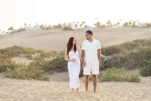 Maspalomas dunes: Vacation photoshoot - Capture your moments - Where the session starts: Cafe Mozart II and easy meetup