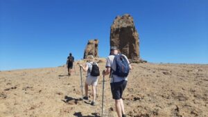 Maspalomas: Hiking to Roque Nublo with 2 authorised guides - The Short Stops Before Roque Nublo: Photo Time With Purpose