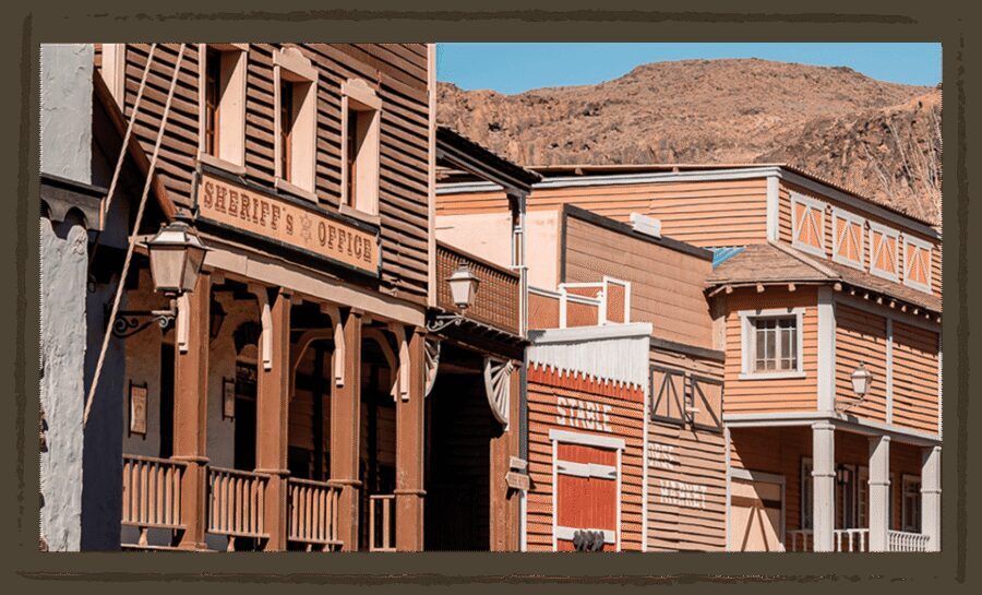 Maspalomas: Tickets to Sioux City Park - Food and drinks in the saloon and canteen: good options, budget smart