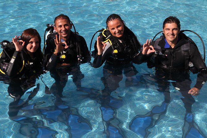 Open Water Diver Scuba Diving Course in Puerto de Mogan - The 3-day rhythm: theory, pool skills, then open-water sessions