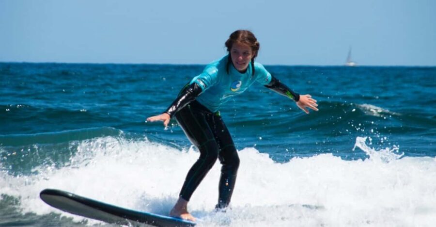 Playa del Inglés surf lessons - Where You Meet: Oasis Shopping Center by Maspalomas Beach