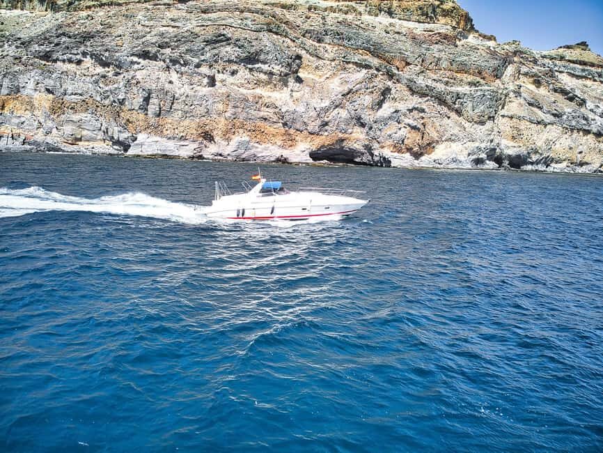 Puerto de Mogán: Private yacht up to 10 persons - Cruising Gran Canaria’s south coast: views, swimming stops, and wildlife chances