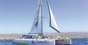 Puerto Rico: 4-Hour Catamaran Excursion in the South - The boat experience: sunbathing, space, and the bar reality
