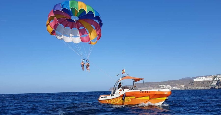 Puerto Rico de Gran Canaria : Parasailing - Gear and Crew: What Included Safety Really Looks Like