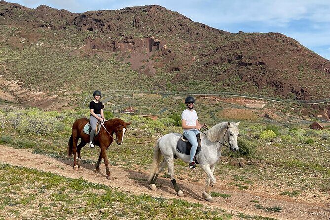 Relaxing Horse Riding Tour in Gran Canaria - Cuatro Puertas: A Quiet Cultural Stop Beside the Ride