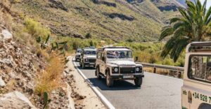 South Gran Canaria: Off-Road Valleys & Villages Jeep Tour - Pickup in the south, Maspalomas briefing, and the “air-conditioned” reality