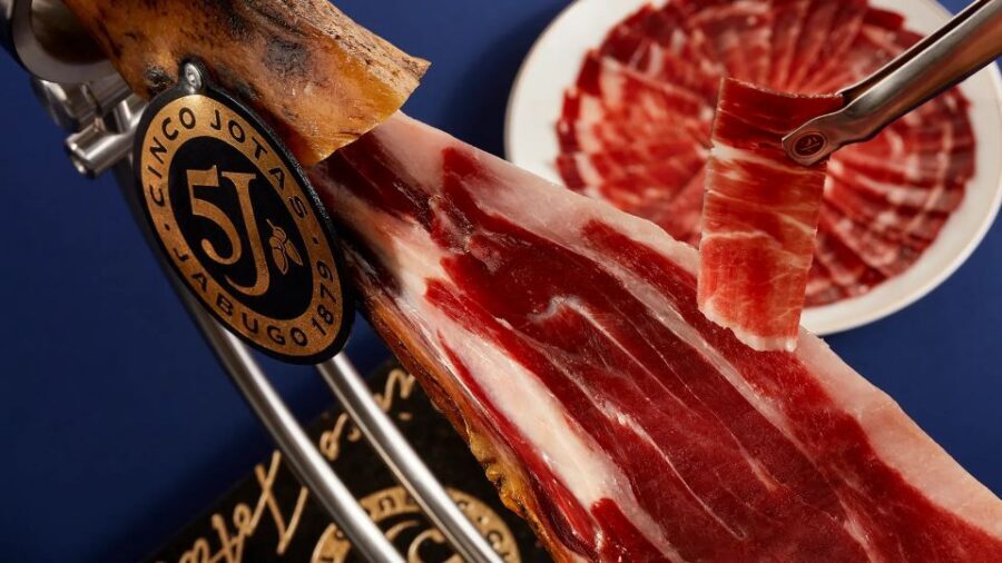 Spanish Cured Meats & Wine Tasting Tour in Mogan - Wine Tasting With a Maitre Sumelier: What You Learn in Real Time